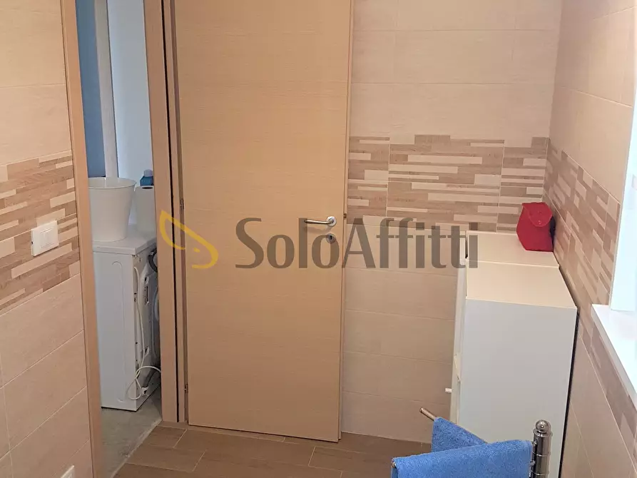 Immagine 15 di Stanza singola in affitto  a Catanzaro