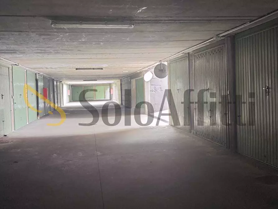 Immagine 1 di Garage in affitto  in Via Francesco Guardi 58 a Cinisello Balsamo