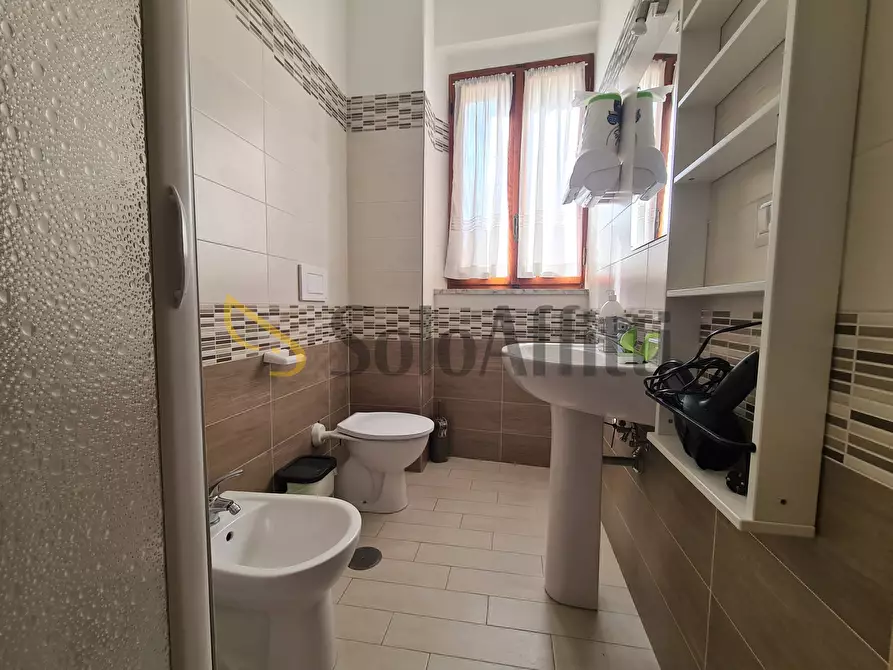 Immagine 8 di Stanza singola in affitto  a Catanzaro