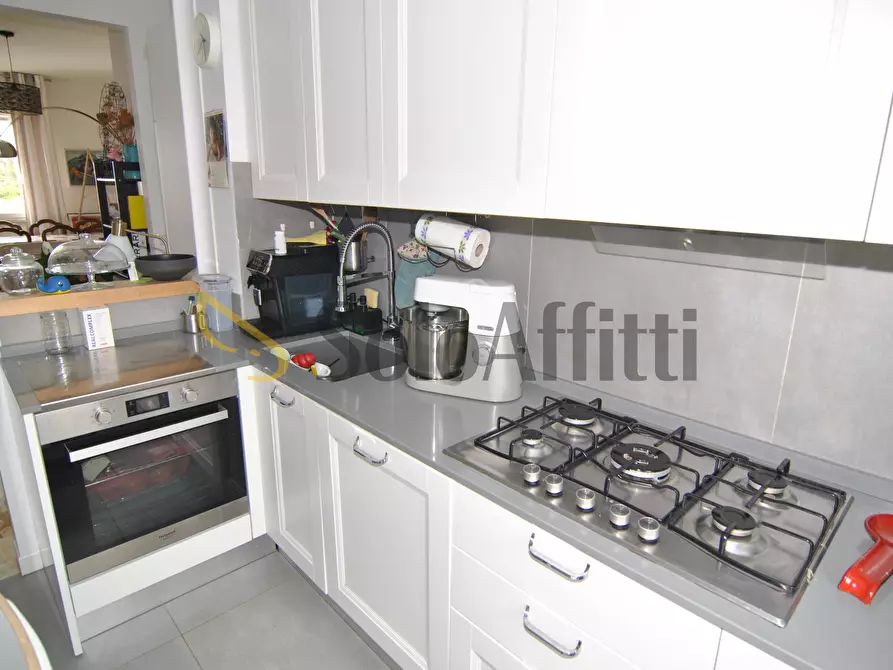 Immagine 4 di Quadrilocale in affitto  in Via San Simone 25/A a Livorno