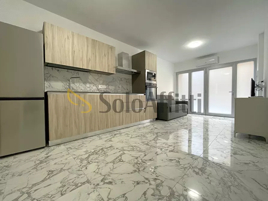 Immagine 9 di Bilocale in affitto  in Via XX Settembre 29 a Catanzaro