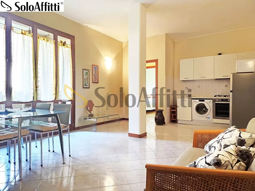 Immagine 1 di Bilocale in affitto  in Via Giacomo Puccini 22 a Cesano Maderno