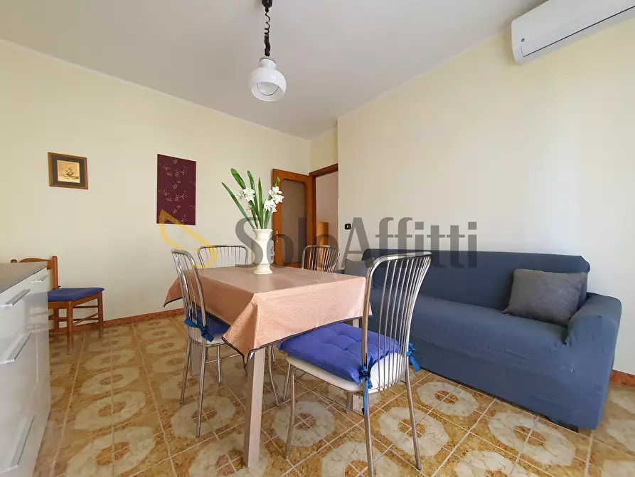 Immagine 4 di Bilocale in affitto  a Catanzaro