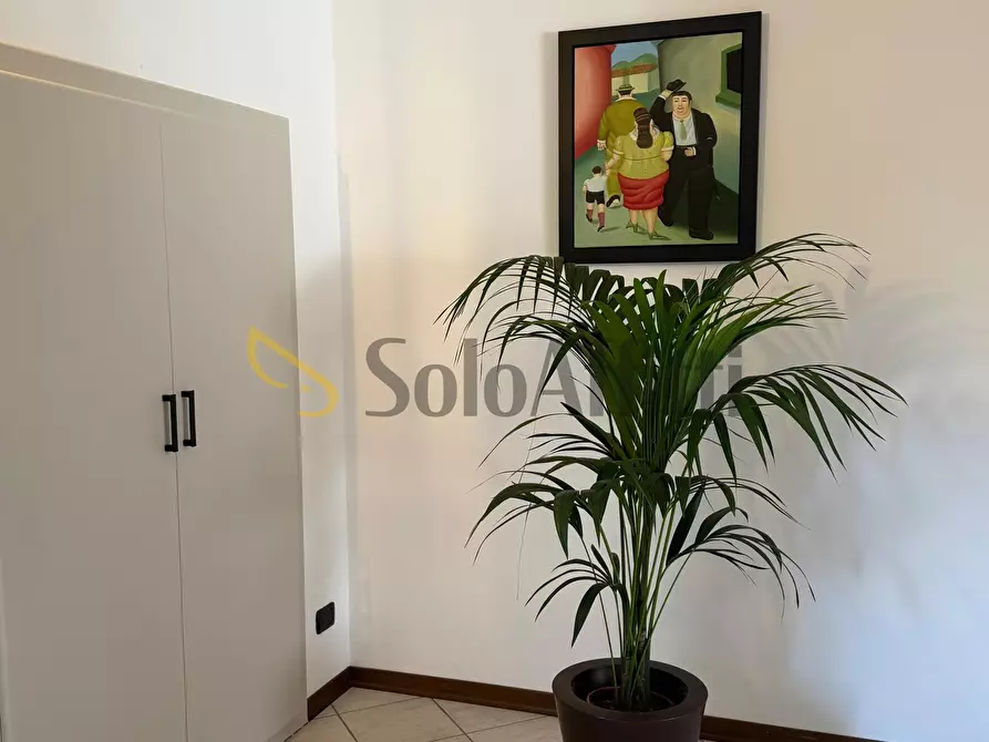 Immagine 4 di Bilocale in affitto  in Via Giuseppe Mazzini 20 a Montano Lucino