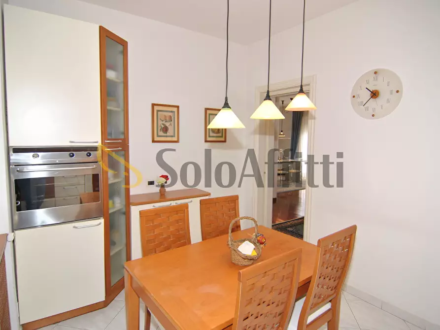 Immagine 9 di Quadrilocale in affitto  in Viale Giovanni Boccaccio 5 a Livorno