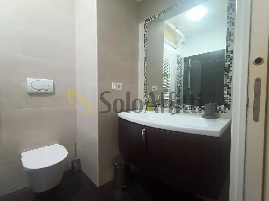 Immagine 17 di Trilocale in affitto  in Via Teresa Gnoli a Roma