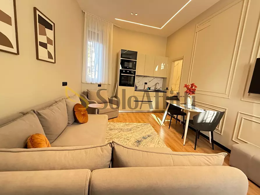 Immagine 1 di Bilocale in affitto  in Viale Piave 5 a Seveso