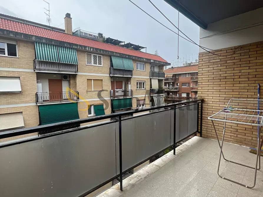 Immagine 4 di Trilocale in affitto  in Via Giuseppe Veronese 50 a Roma