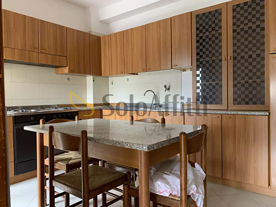 Immagine 6 di Trilocale in affitto  a Catanzaro