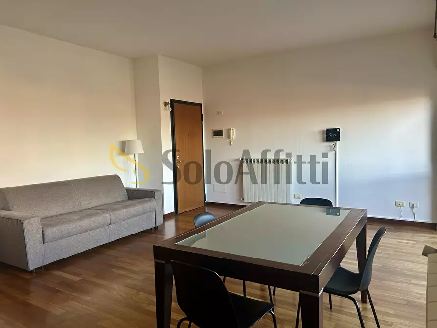 Immagine 5 di Monolocale in affitto  in Via Podgora 10 a Cesano Maderno