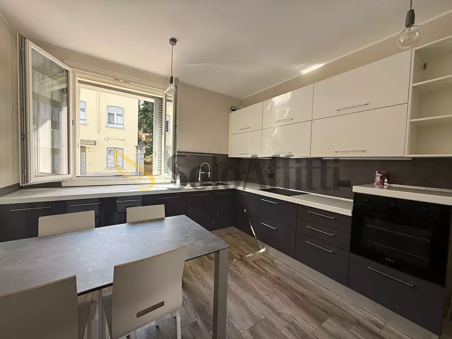 Immagine 5 di Trilocale in affitto  in Via Cavour 99 a Seregno