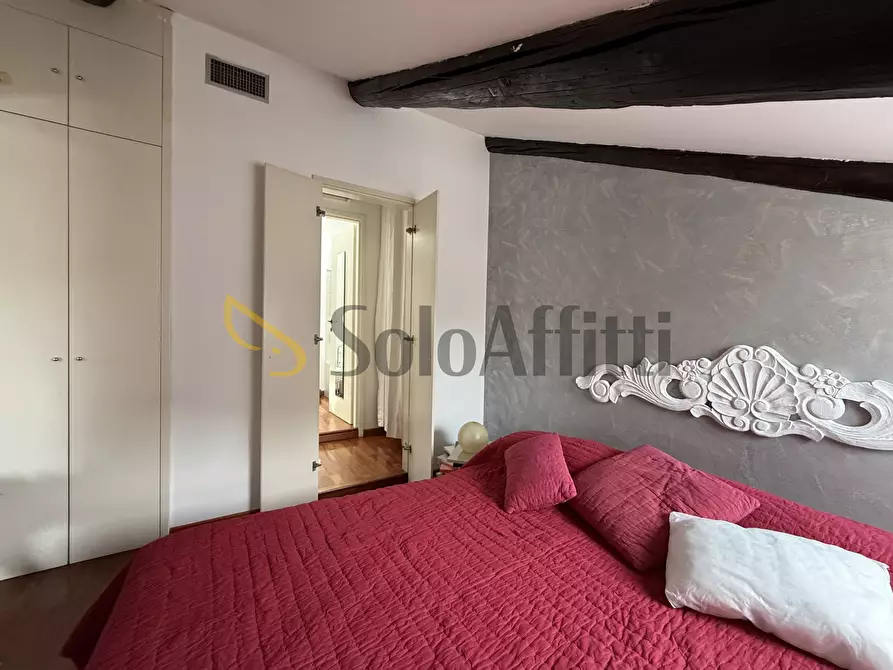 Immagine 18 di Bilocale in affitto  in Via Magenta 37 a Torino