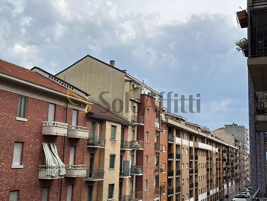 Immagine 2 di Bilocale in affitto  in Via Isonzo 64 a Torino