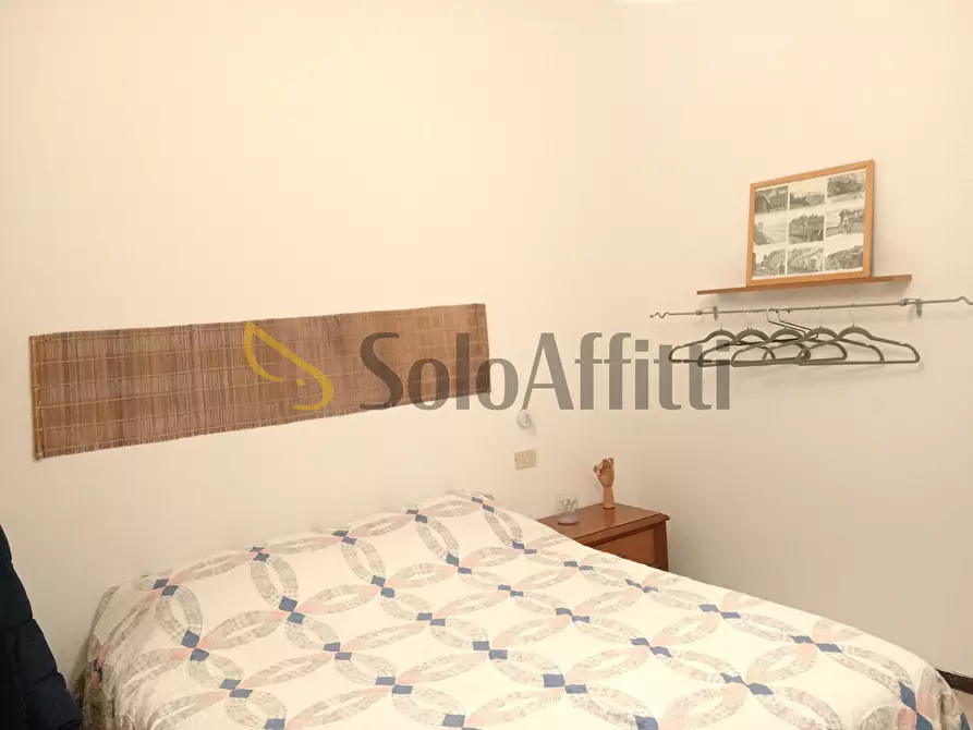 Immagine 8 di Bilocale in affitto  a Ancona