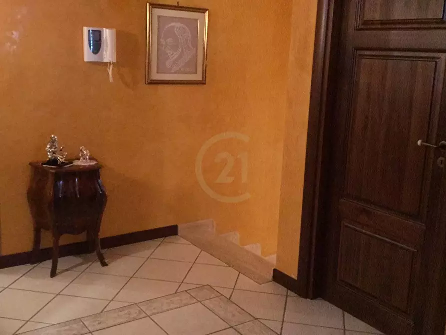 Immagine 16 di Casa bifamiliare in vendita  a Mascalucia