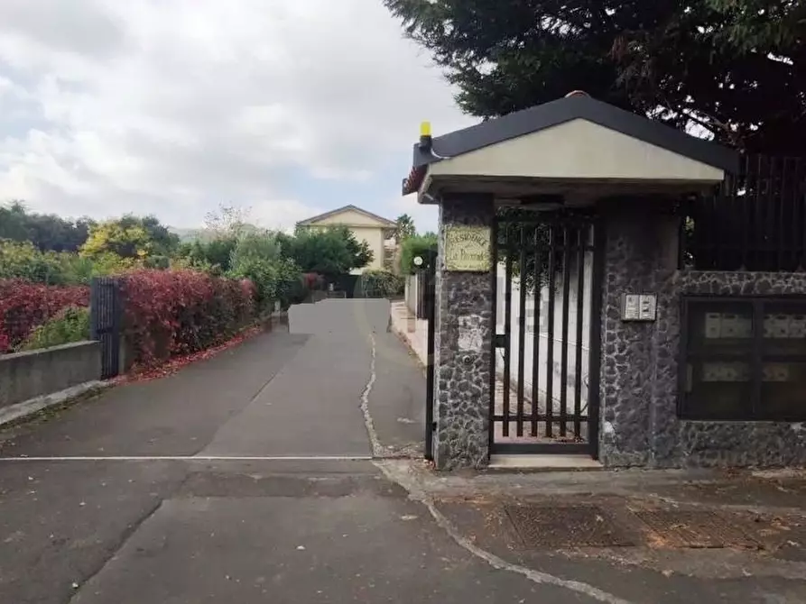 Immagine 7 di Villetta a schiera in vendita  a Mascalucia