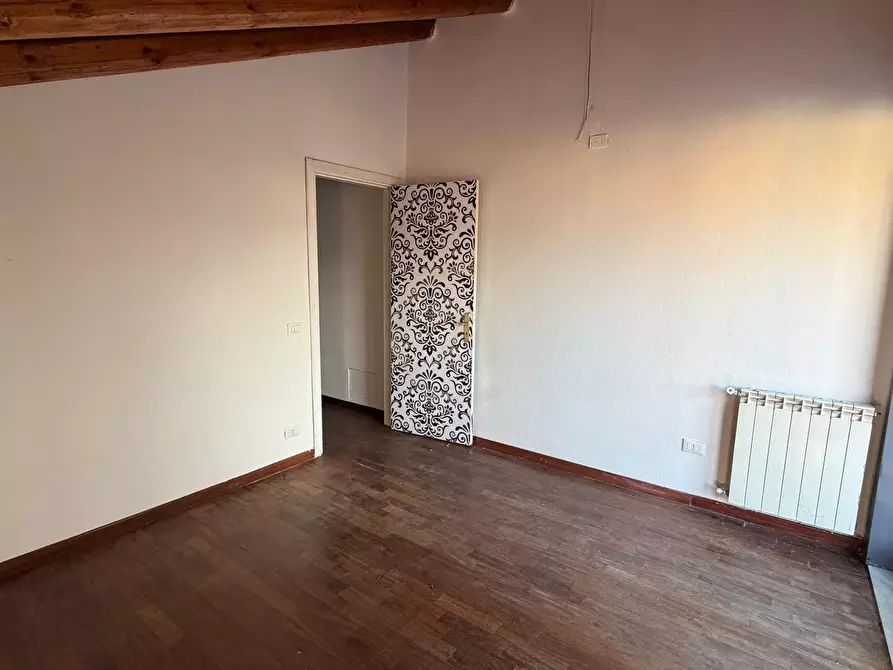 Immagine 6 di Mansarda in vendita  a Gravina Di Catania