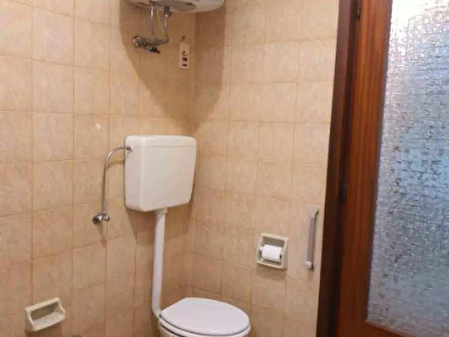 Immagine 32 di Casa bifamiliare in vendita  in VIA MARCONI 60 a Fornovo Di Taro