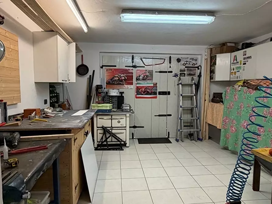 Immagine 60 di Casa trifamiliare in vendita  in Via Torino a Collecchio