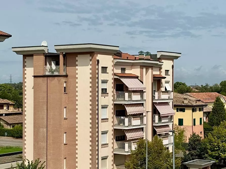 Immagine 16 di Trilocale in affitto  in Via Federico Fellini a Parma