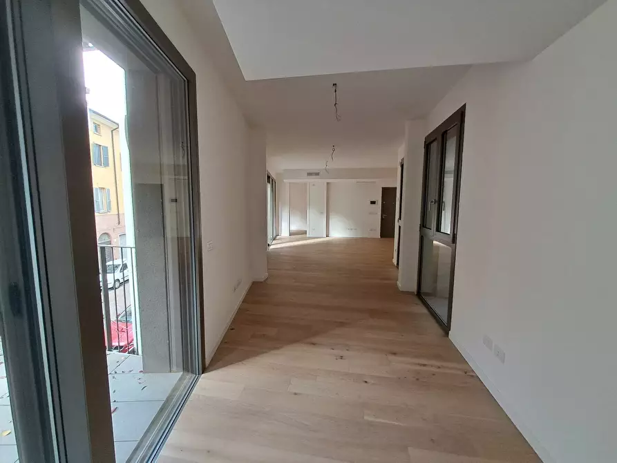 Immagine 11 di Trilocale in vendita  in Borgo delle Grazie 3 a Parma