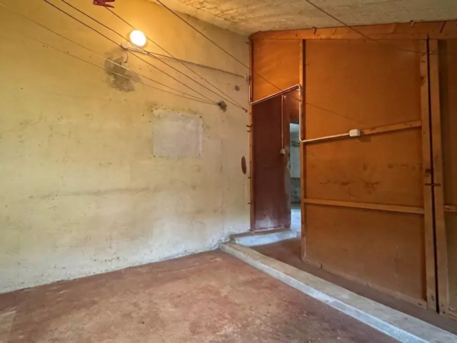 Immagine 33 di Quadrilocale in vendita  in Via Vittorio Veneto 44 a Collecchio
