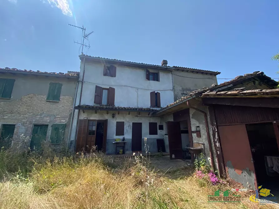 Immagine 2 di Terratetto in vendita  in SP54 109 a Medesano