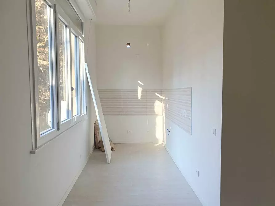 Immagine 3 di Bilocale in vendita  in VIA SOLARI a Parma