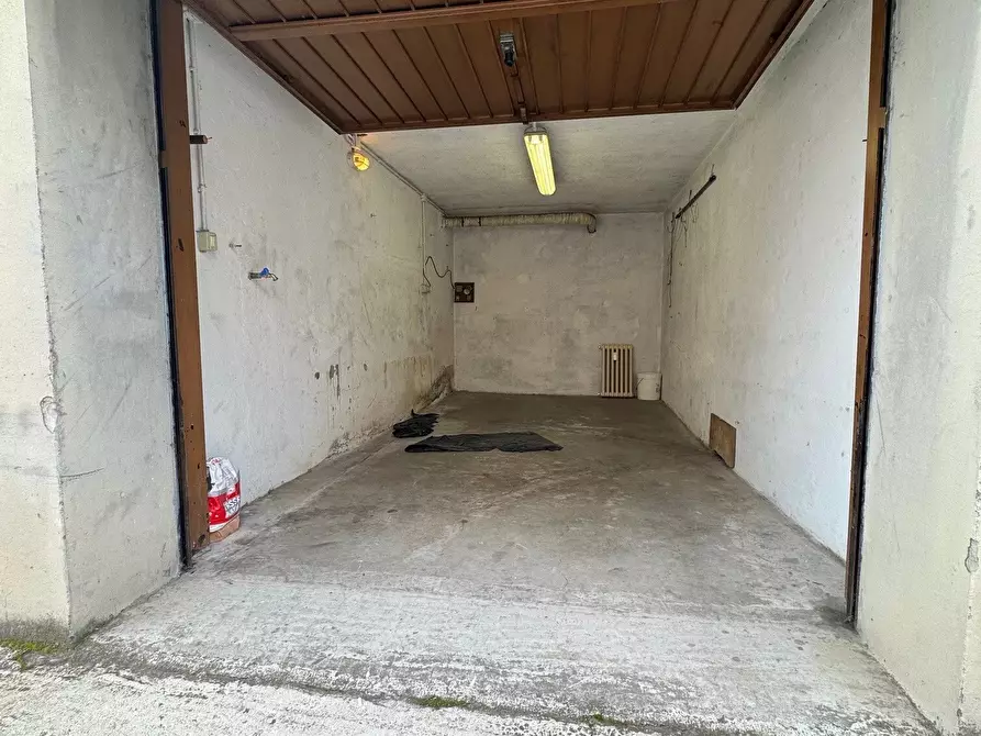 Immagine 30 di Trilocale in affitto  in via san martino 28 a Medesano