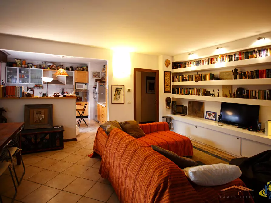 Immagine 5 di Quadrilocale in vendita  in Strada Martinella 263 a Parma