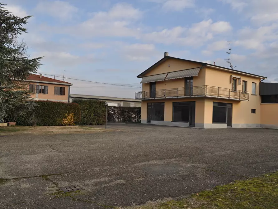 Immagine 4 di Attività artigianale in vendita  in Via Provinciale 26 a Sala Baganza