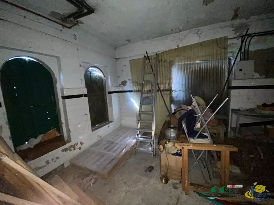 Immagine 29 di Casa indipendente in vendita  in Strada per Varano Marchesi 37 a Medesano