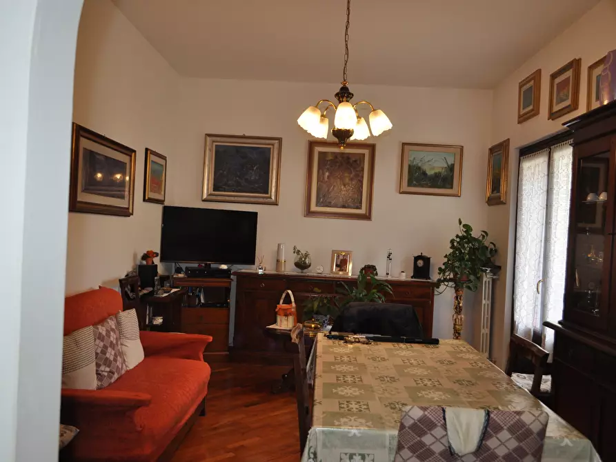 Immagine 12 di Trilocale in vendita  in Via Trento 13 a Bedonia