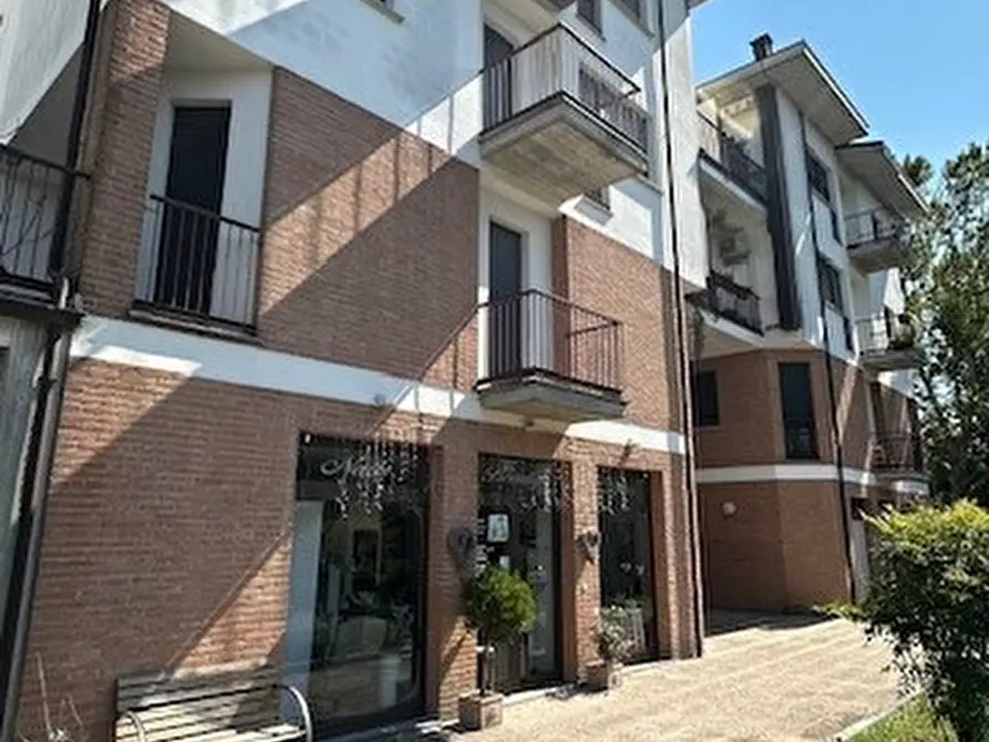 Immagine 2 di Trilocale in vendita  in Piazza Borsellino e Falcone 4 a Salsomaggiore Terme