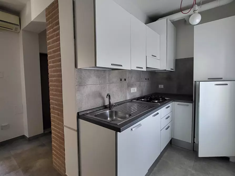 Immagine 8 di Monolocale in vendita  in Strada Matteo Renato Imbriani 39 a Parma