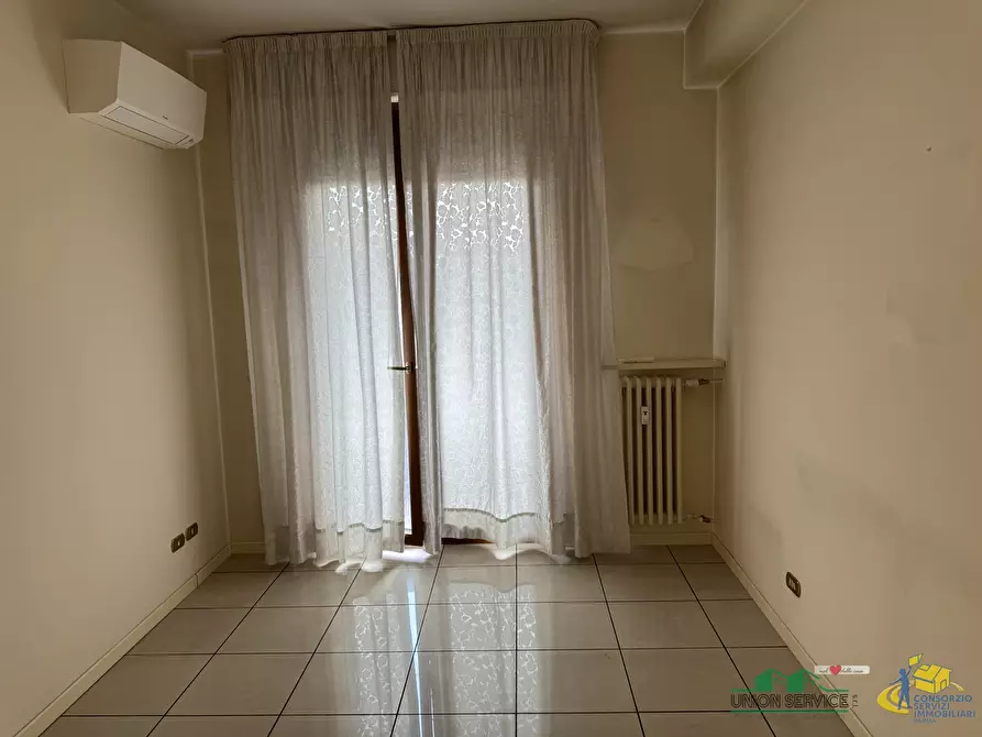 Immagine 19 di Quadrilocale in vendita  in Borgo Piccinini a Parma