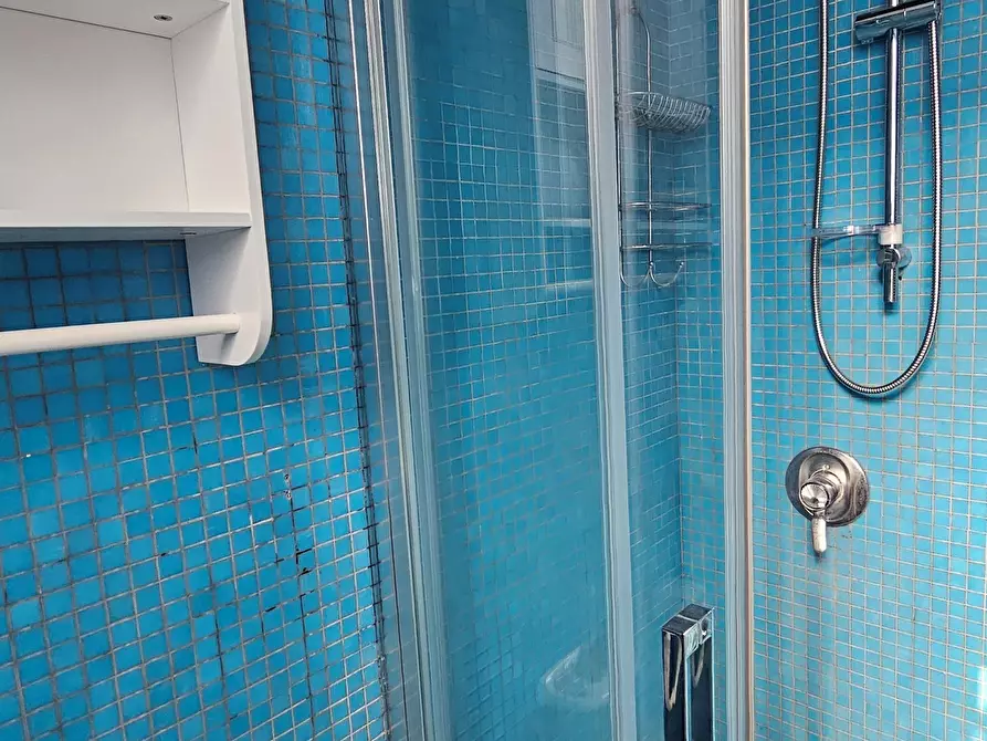 Immagine 12 di Bilocale in vendita  in Strada Giuseppe Garibaldi 47 a Parma