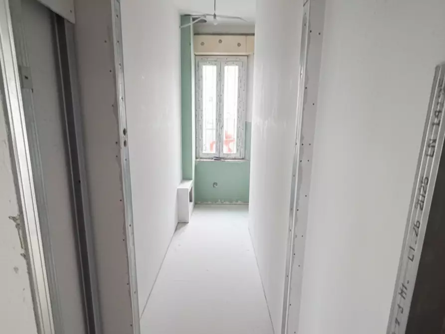 Immagine 20 di Locale commerciale in vendita  in Via XXIV Maggio 25 a Fornovo Di Taro