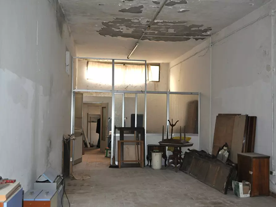 Immagine 2 di Magazzino in vendita  in Borgo Sorgo 14 a Parma