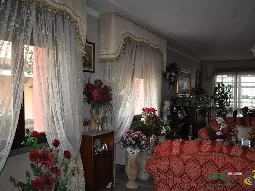 Immagine 9 di Porzione di casa in vendita  in Via Parigi a Collecchio