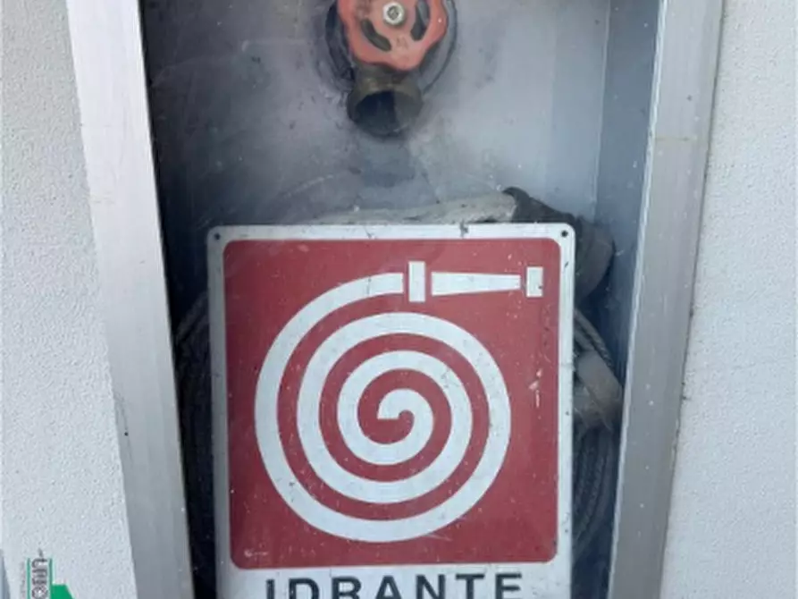 Immagine 20 di Attività artigianale in vendita  in Strada Martinella a Parma