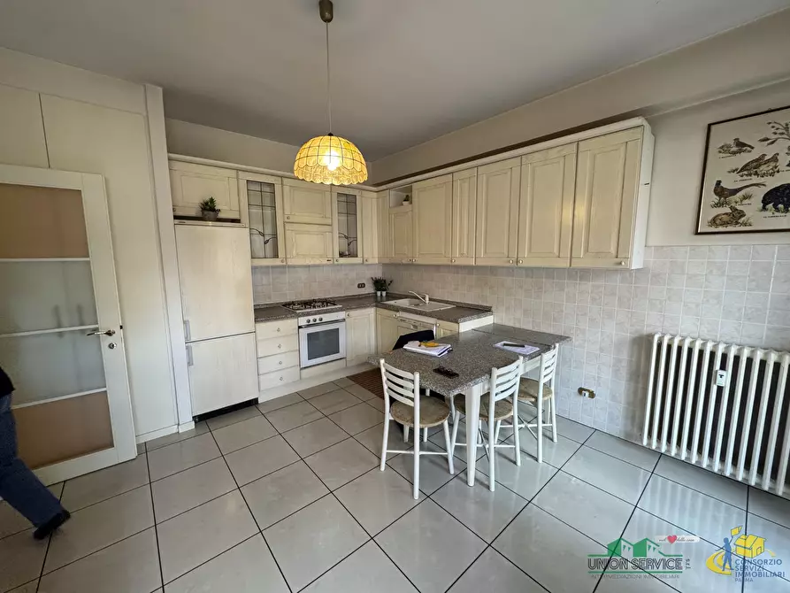 Immagine 3 di Quadrilocale in vendita  in Strada Giuseppe Mazzini a Parma