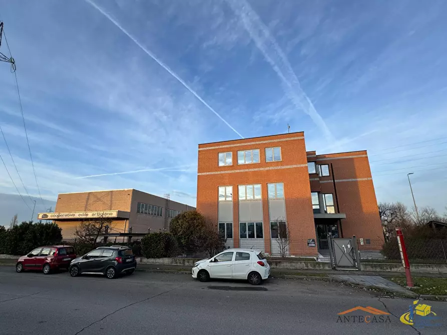 Immagine 1 di Attività artigianale in vendita  in Via Prospero Manara a Parma