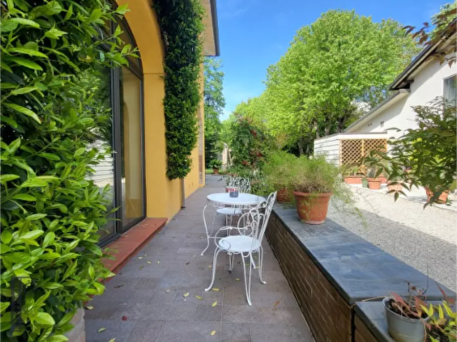 Immagine 1 di Bilocale in affitto  in Via San Bruno 19 a Parma
