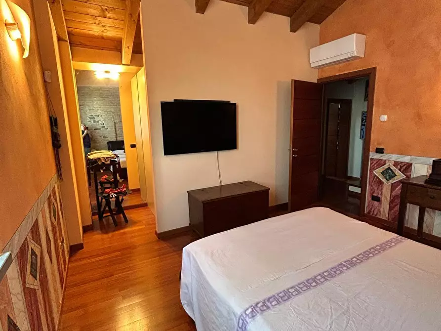 Immagine 23 di Porzione di casa in vendita  in Via Augusto Franzoj 6 a Parma