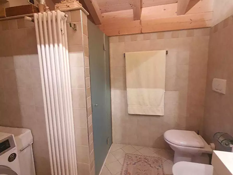 Immagine 24 di Trilocale in vendita  in Via Francesco Cassoli a Reggio Nell'emilia