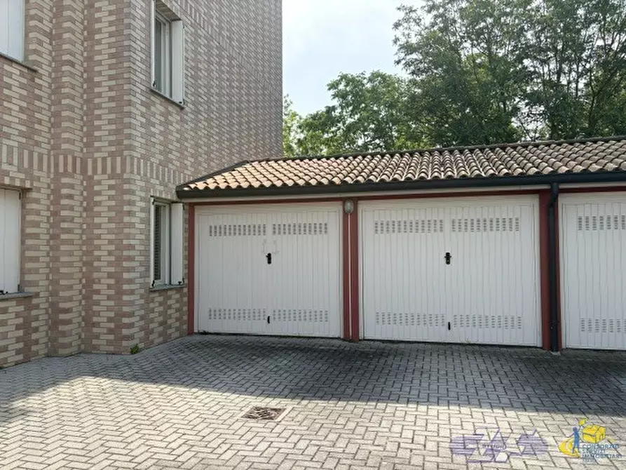 Immagine 18 di Trilocale in vendita  in Strada del Traglione 250 a Parma