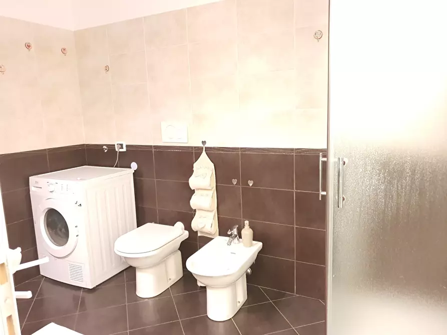 Immagine 16 di Trilocale in affitto  in Via Don Milani a Medesano