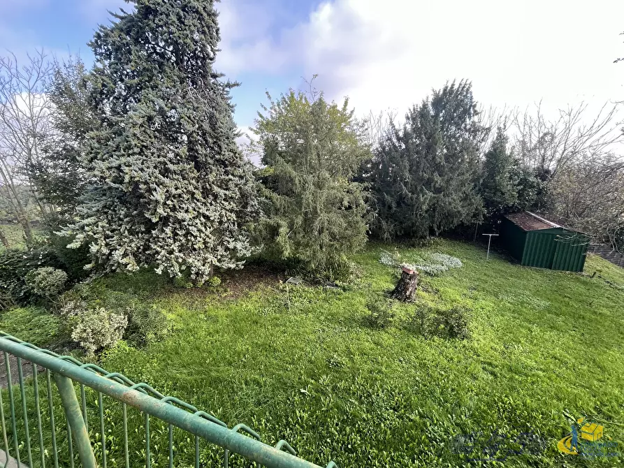 Immagine 23 di Porzione di casa in vendita  in via goiano a Langhirano