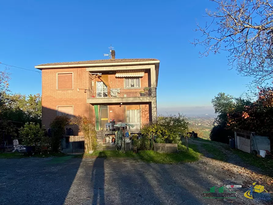 Immagine 5 di Casa indipendente in vendita  in Strada per Varano Marchesi 37 a Medesano